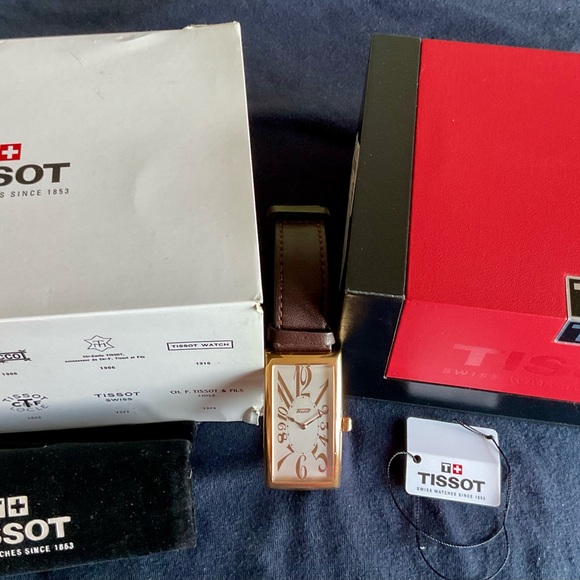 Rare Deco Tissot Heritage Banana Watch w Original Box Booklets EUC - Picture 14 of 16